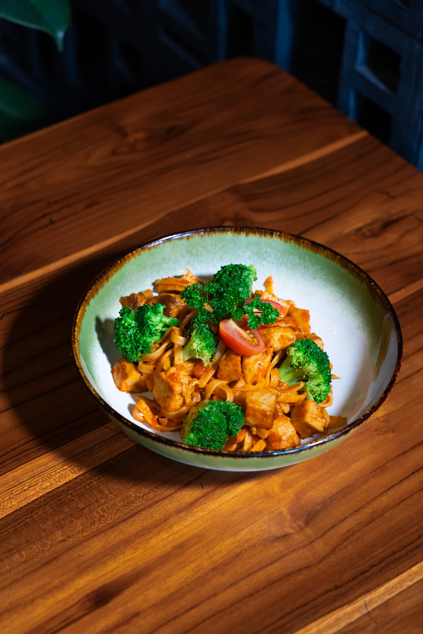 VEGAN CHICKEN PASTA (V)