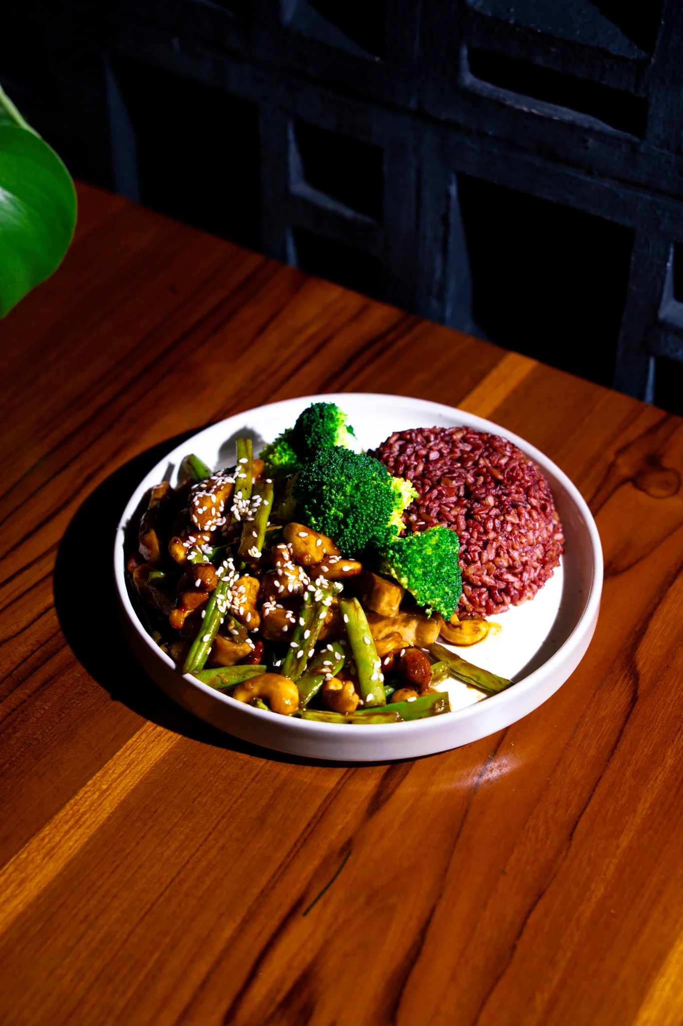 CHICKEN CASHEW (V)